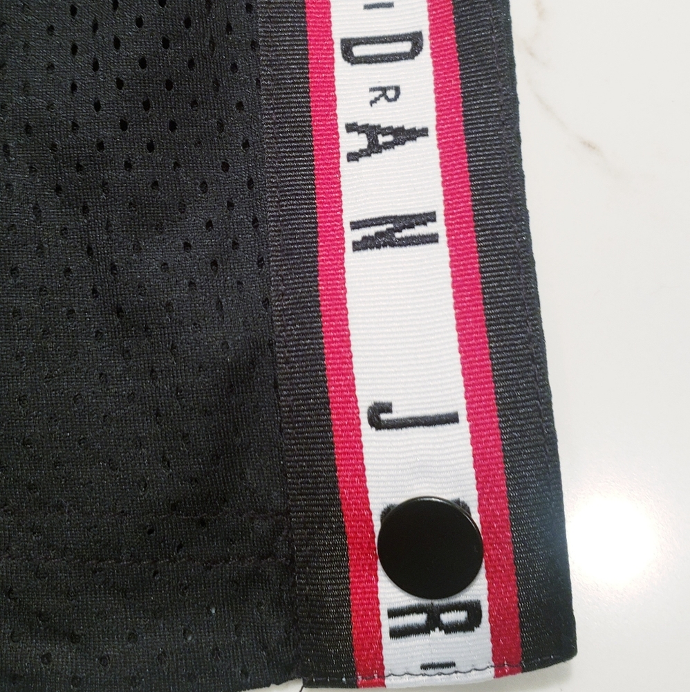NIKE Men's Dry-Fit JORDAN Tear-Away Shorts Size S NWT - Picture 6 of 11